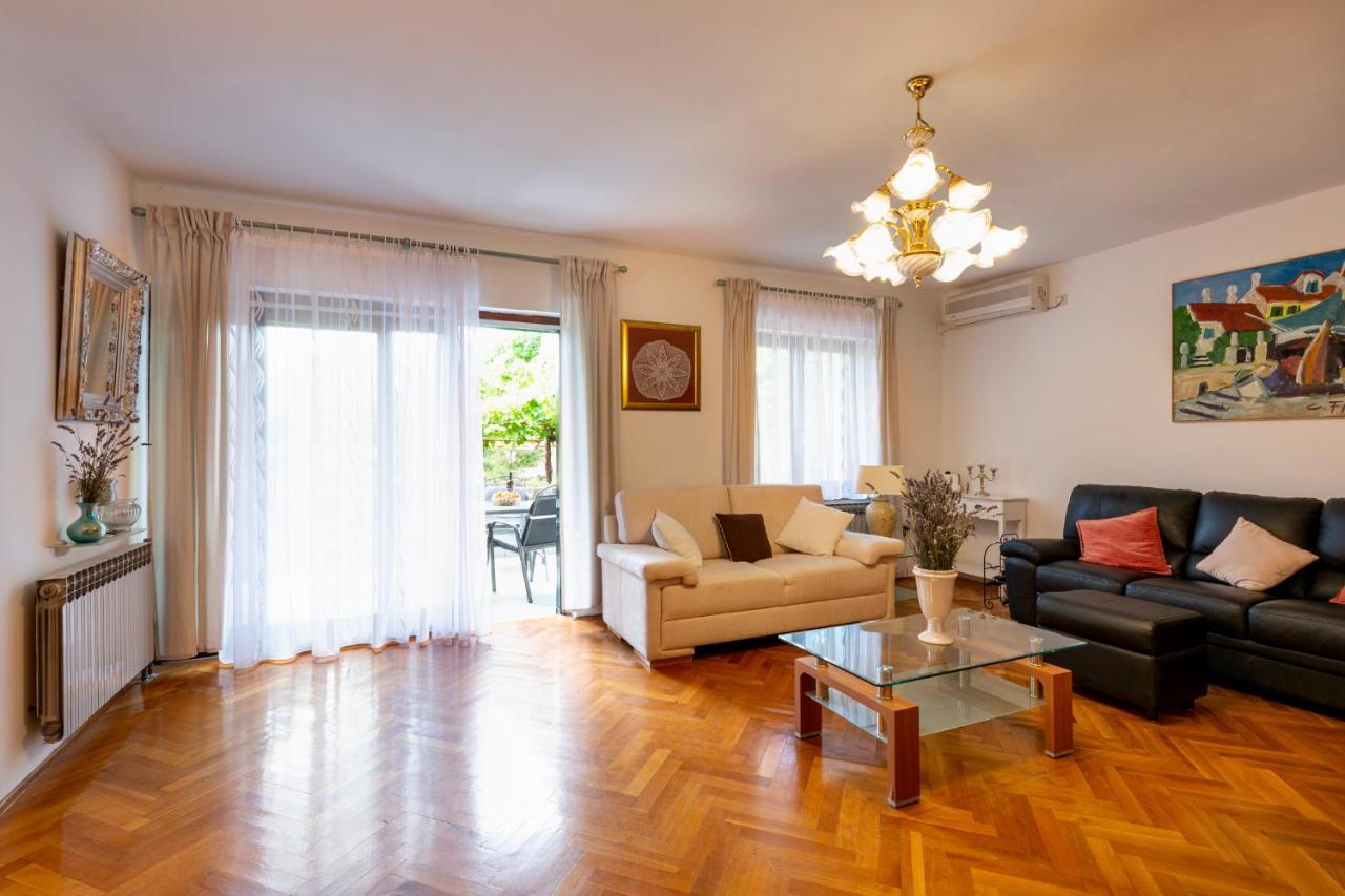Villa Casa Lilly Labin  Exterior foto